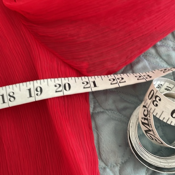 Beauties red chiffon top size 8 - Picture 8 of 9